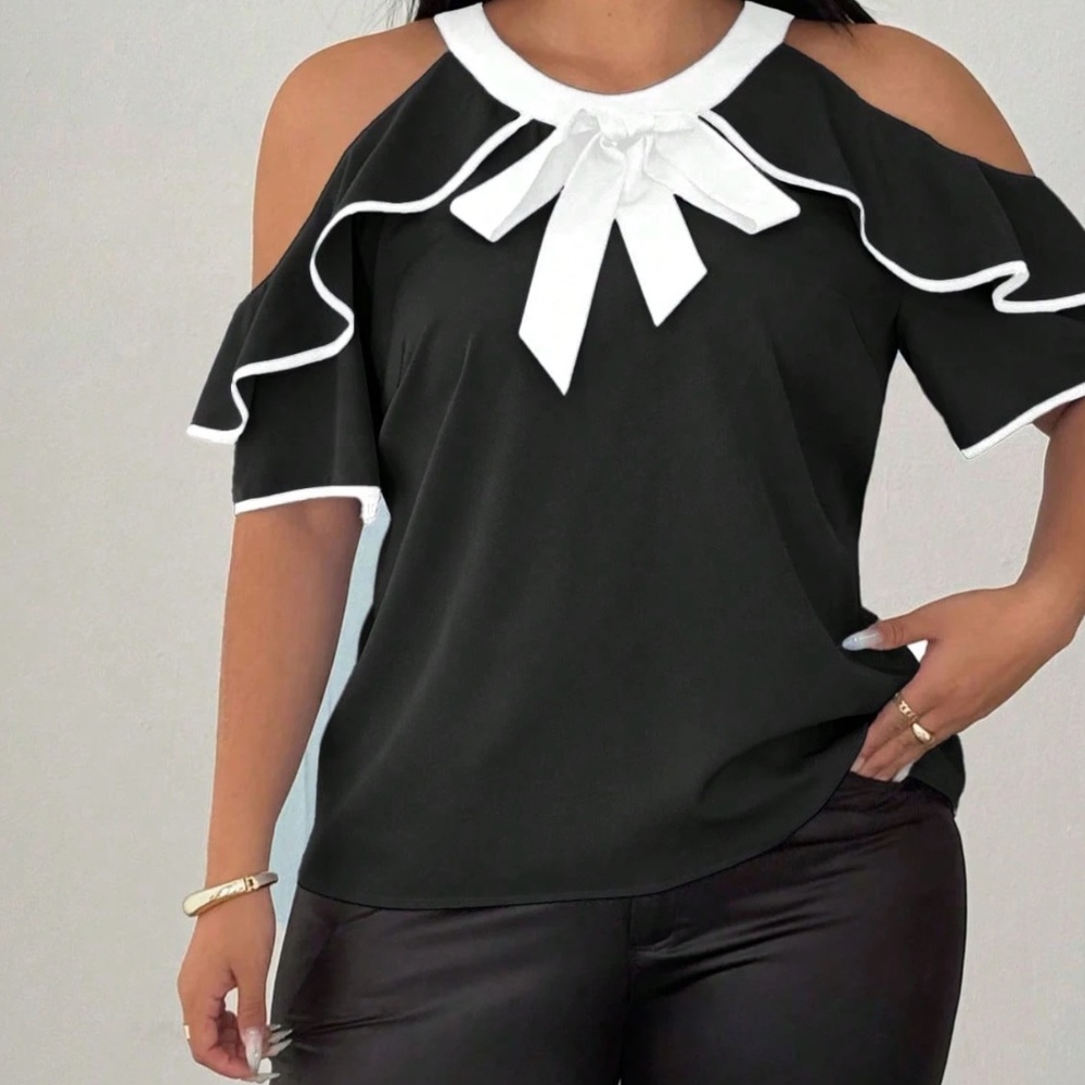 Plus Color Block Cold Shoulder Ruffle Detail Short Sleeve Blouse - Picture 10 of 11